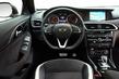 Premiowy hatchback Infiniti Q30 zdjęcia 10