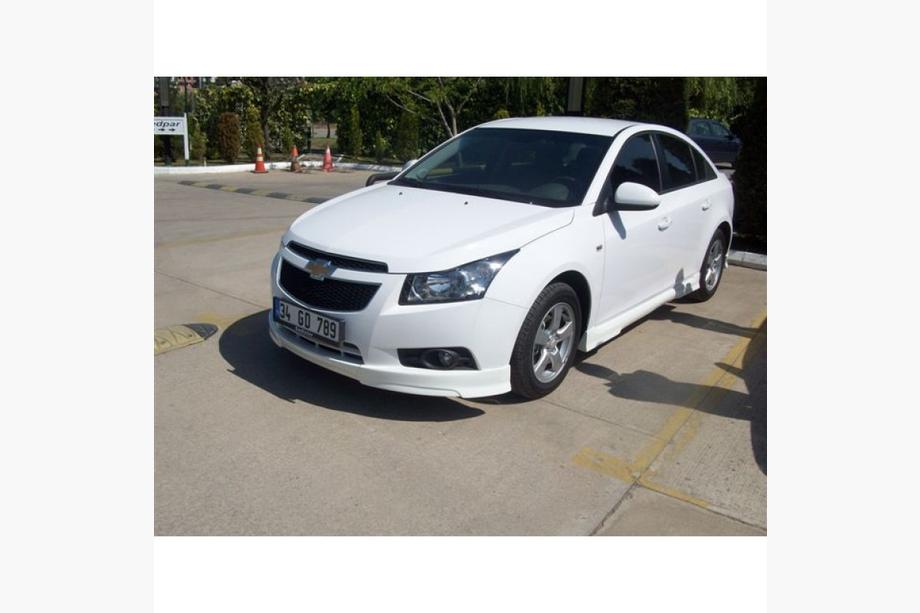 Chevrolet Cruze 2009–2015 Nakładka na przedni zderzak SD (Meliset, do lakierowania) Zdjęcia 3