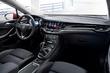 Przegląd pięciodrzwiowego hatchbacka Opel Astra K zdjęcia 8