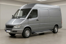 Mercedes Sprinter W901/902/903/904/905 1995–2006 Progi Boczné Rainbow (2 szt., aluminium) zdjęcia 1