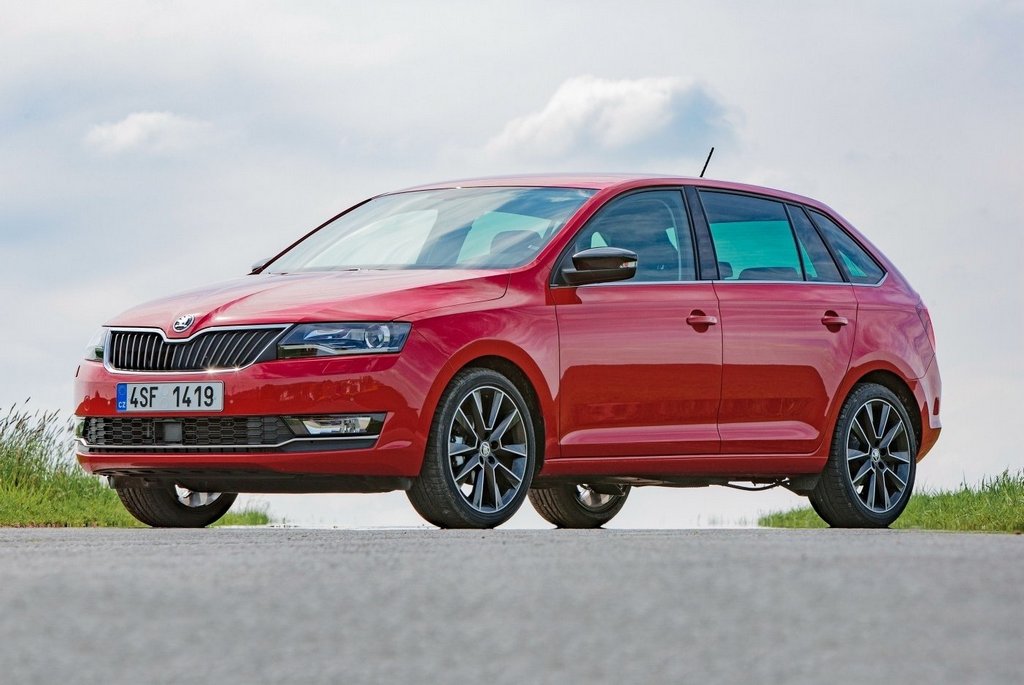 Zaktualizowany model hatchback Skoda Rapid Spaceback