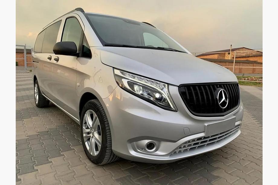 Mercedes Vito/V-class W447 2014- Przedni Grill GT Panamericana Czarny (2014-2023 do Vito W447) Zdjęcia 5