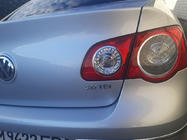 Volkswagen Passat B6 2006-2012 Emblemat 2.0 TDI (z czerwoną I) zdjęcia 2