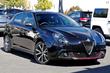 Przestylizowany model hatchbacka Alfa Romeo Giulietta zdjęcia 2