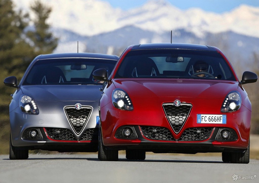 Przestylizowany model hatchbacka Alfa Romeo Giulietta
