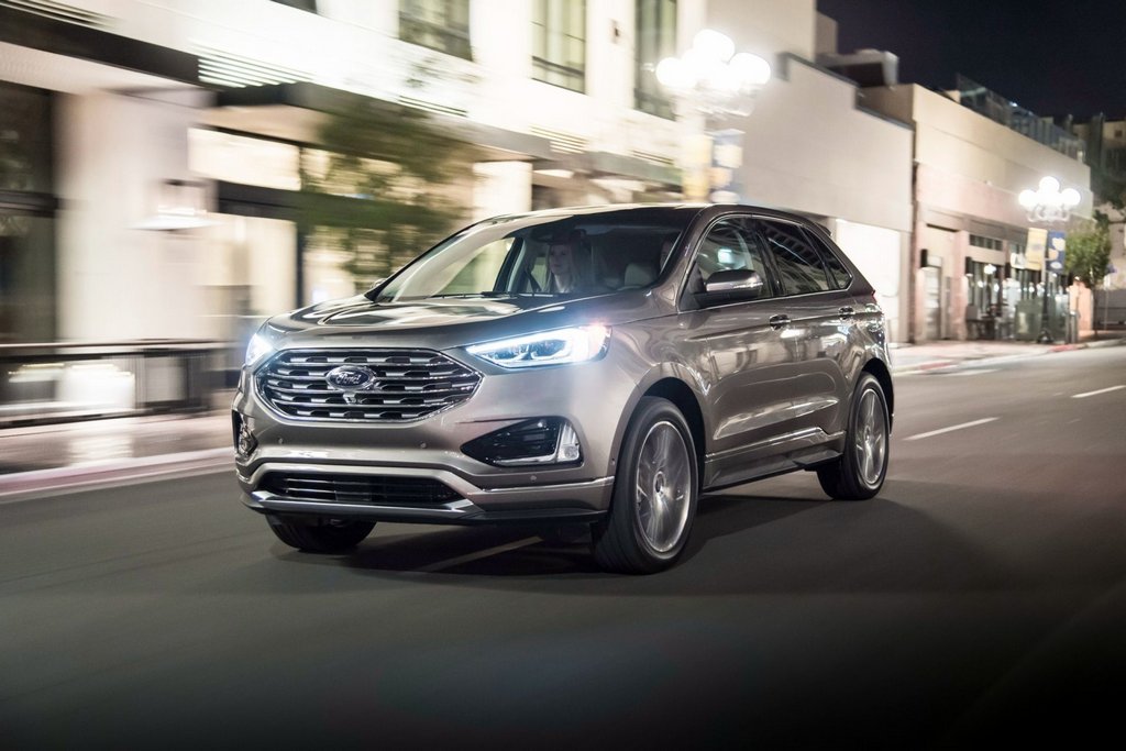 Przegląd zaktualizowanego zwrotnicy Ford Edge