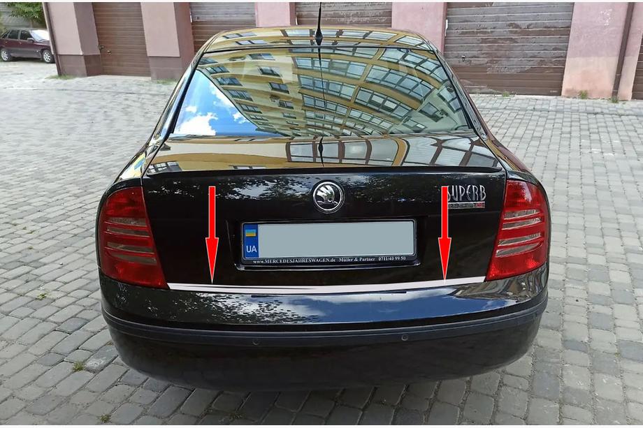 Skoda Superb 2001-2009 Listwa bagażnika stal nierdzewna Image