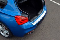 Ford Fiesta 2017- Nakładka na tylny zderzak OmsaLine (stal nierdzewna) zdjęcia 3