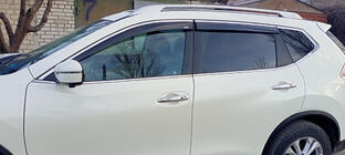 Nissan X-trail T32/Rogue 2014-2021 Deflektory szyb z listwą chromowaną (4 szt., Niken) zdjęcia 5