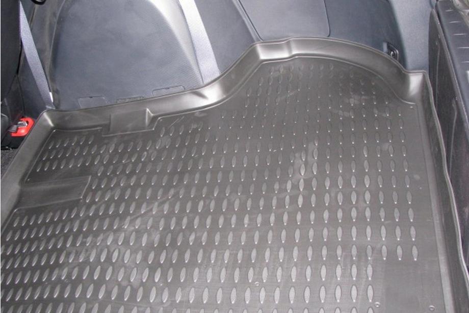 Citroen C-Crosser 2007-2013 Mata bagażnika gumowa (Novline) z subwooferem do crossovera (2007↗) Zdjęcia 3