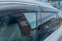Volvo XC90 2015- Deflektory szyb z listwą chromowaną (4 szt, HIC) zdjęcia 3