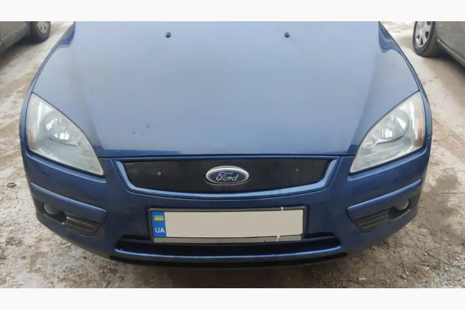Ford Focus II 2005-2008 Zimowa osłona na grill Image