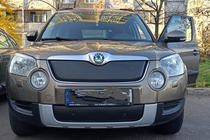 Skoda Yeti 2009-2017 Zimowa osłona grilla (górna, 2009-2013) Matowy zdjęcia 2