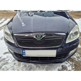 Zimowa osłona na grill (2010+, górna) Skoda Roomster 2006-2015 zdjęcia 3