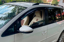 Volkswagen Touran 2015- Deflektory Okien (4 szt, HIC) zdjęcia 2