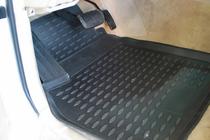 Toyota Land Cruiser 100 1998-2007 Gumowe dywaniki do wnętrza (3 szt, Novline) zdjęcia 2