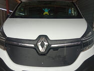 Renault Trafic 2015- Zimowa osłona na grill (2015-2020) Matowy zdjęcia 2