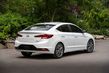 Kompaktowy sedan Hyundai Elantra w postaci odnowionej zdjęcia 5