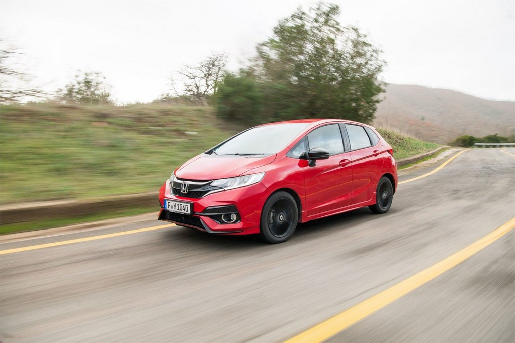 Zaktualizowany kompaktowy hatchback Honda Jazz trzeciego wcielenia