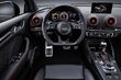 Przegląd kompaktowego sport-sedan Audi RS3 zdjęcia 7