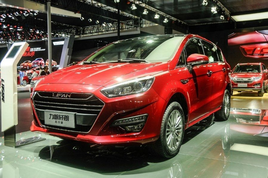 Siedem stanowisk minivan Lifan XL