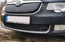 Skoda Superb 2009-2015 Zimowa osłona grilla (dolna, 2008-2013) Matowy zdjęcia 3