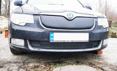 Skoda Superb 2009-2015 Zimowa osłona grilla (dolna, 2008-2013) Matowy zdjęcia 5