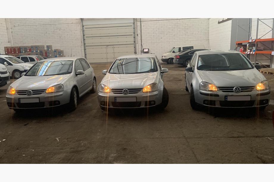 Volkswagen Touran 2003-2010 Dolna kratka zimowa, 2003-2006 Błyszczący Zdjęcia 6