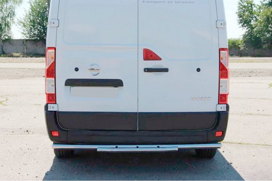 Renault Master 2011-2023 Tylna Belka AK008 (Stal Nierdzewna) Zdjęcia 3