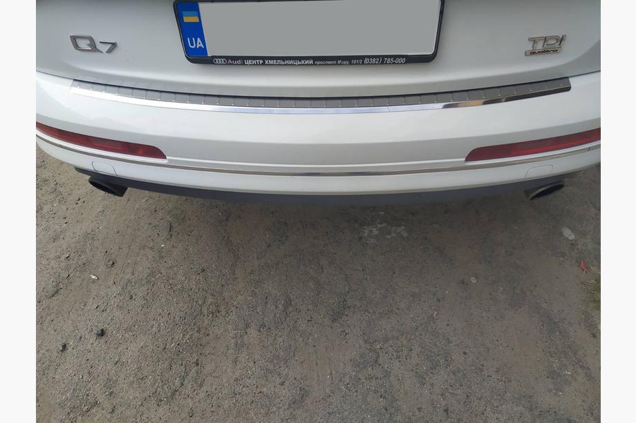 Audi Q7 2005-2015 Nakładka na tylny zderzak Carmos stal nierdzewna Image