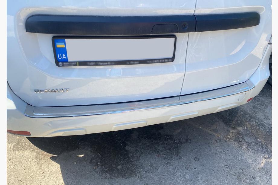 Renault Dokker 2013-2022 Nakładka na tylny zderzak Carmos Stal Nierdzewna Image
