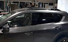 Mazda CX-5 2017–2025 Relingi dachowe Skyport Black (2 szt.) zdjęcia 2