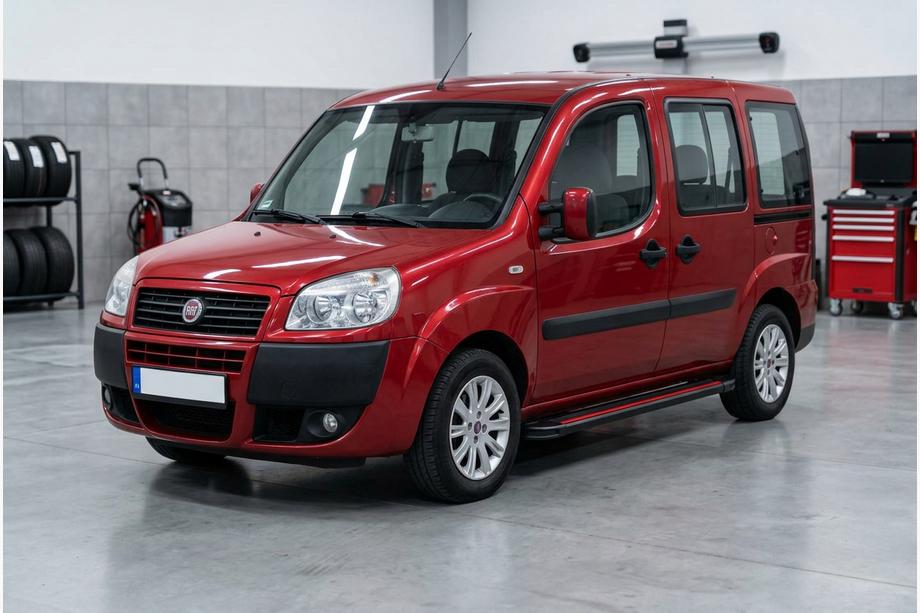 Fiat Doblo I 2005-2010 Progi Boczné Maya Red (2 szt., Aluminium) Baza Standardowa Image