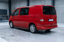 Volkswagen T6 2015-2024 Progi Boczné Maya Red (2 szt., Aluminium) zdjęcia 1