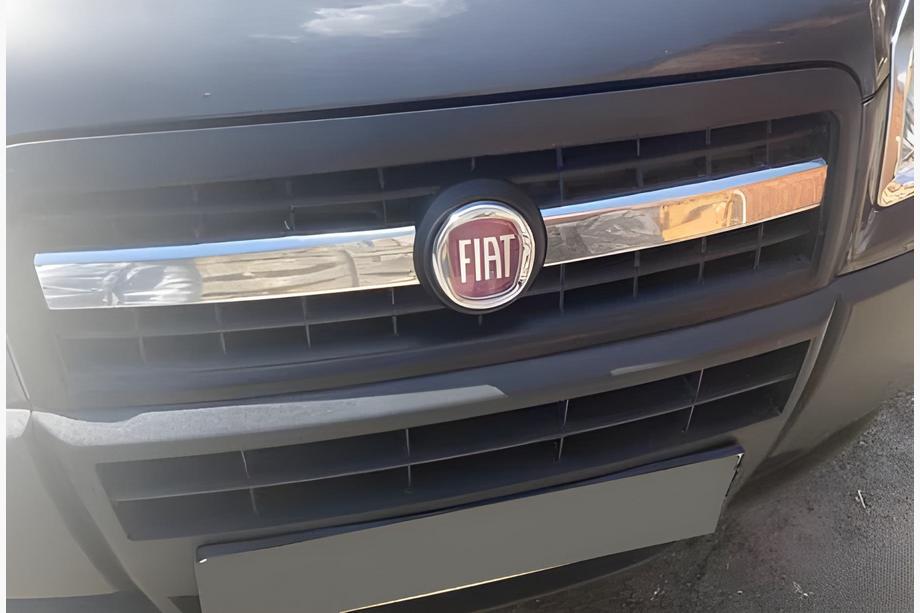 Fiat Doblo I 2005-2010 Chromowane nakładki na grill (2 szt., stal nierdzewna) OmsaLine - Włoska Stal Nierdzewna Image