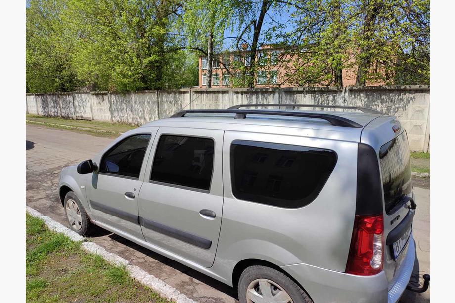 Lada Largus 2012- Relingi Dachowe Czarne Image