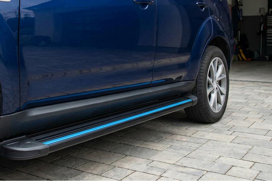 Citroen C-Crosser 2007-2013 Progi Boczné Maya Blue (2 szt., Aluminium) Image