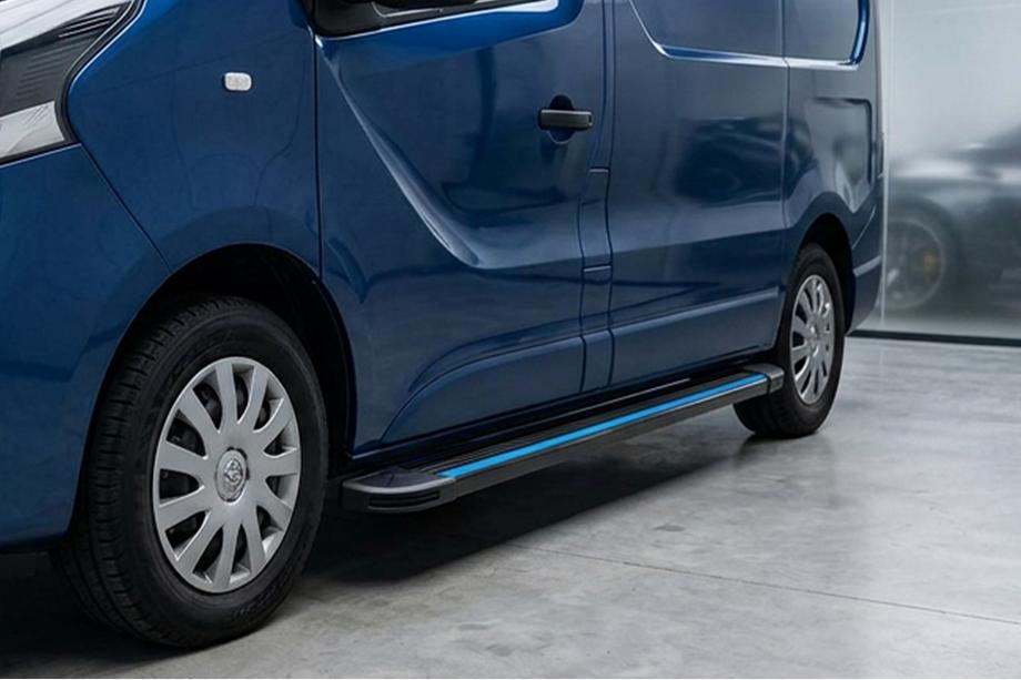 Fiat Talento 2016- Progi Boczné Maya Blue (2 szt., Aluminium) Image