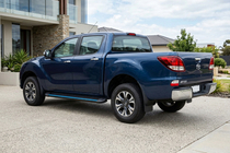 Mazda BT-50 2012- Progi Boczné Maya Blue (2 szt., Aluminium) zdjęcia 1
