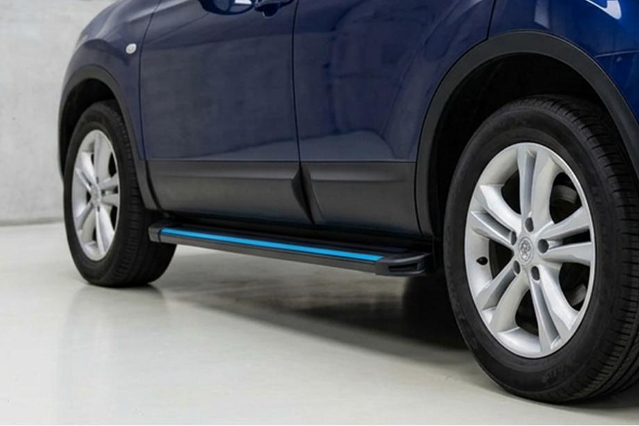 Nissan Qashqai 2014-2021 Progi Boczné Maya Blue (2 szt., Aluminium) Image