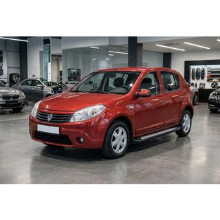 Progi Boczne New Vision Black (2 szt., Aluminium) Dacia Sandero 2007-2013 zdjęcia 1