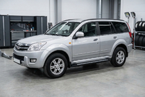 GreatWall Haval/Hover H3 2005-2013 Progi Boczne New Vision Black (2 szt., Aluminium) zdjęcia 1