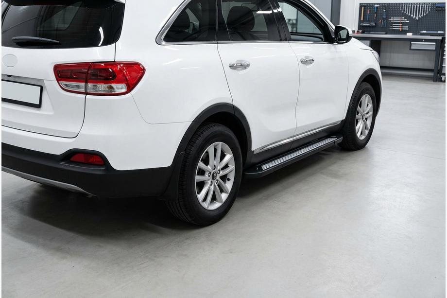 Kia Sorento III UM 2014-2020 Progi Boczne New Vision Black (2 szt., Aluminium) Image