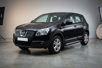 Nissan Qashqai 2007-2010 Progi Boczne New Vision Black (2 szt., Aluminium) zdjęcia 1