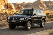 Nissan Patrol Y61 1997-2011 Progi Boczne New Vision Black (2 szt., Aluminium) zdjęcia 1