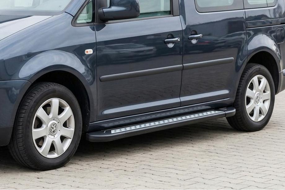 Volkswagen Caddy 2010-2015 Progi Boczne New Vision Black (2 szt., Aluminium) Maxi Baza Image