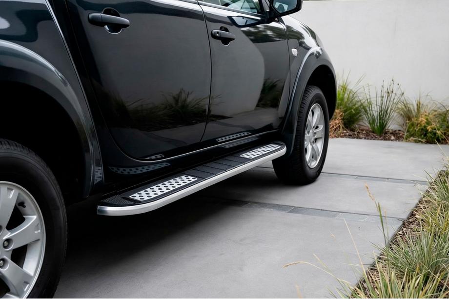 Fiat Fullback 2016- Progi Boczné Tayga V2 (2 szt., Aluminium) Image