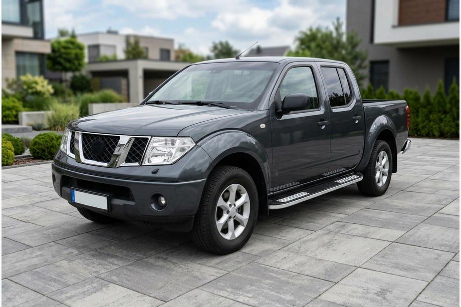 Nissan Navara 2006-2015 Progi Boczné Tayga V2 (2 szt., Aluminium) Zdjęcia 1
