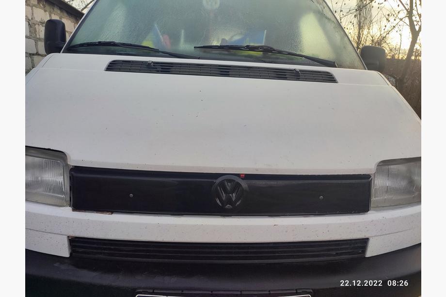 Volkswagen T4 Transporter 1990-2003 Zimowa osłona na atrapę chłodnicy Matowy na skośny przód Image