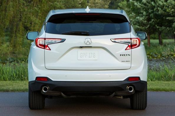 Przegląd trzeciej generacji zwrotnicy Acura RDX Zdjęcie 12